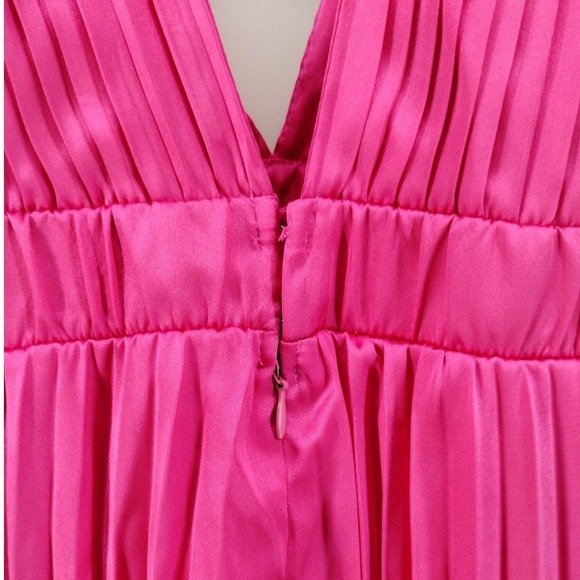 Jessica Simpson Pink Satin Pleated V Neck Tie Back Mini Dress Women's Size Small - Picture 6 of 10